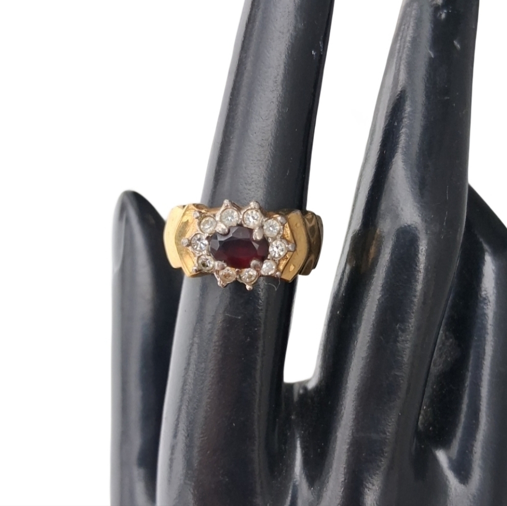 Vintage Gold Plated Ruby Red Halo Ring | Chunky Chevron Band Size 6